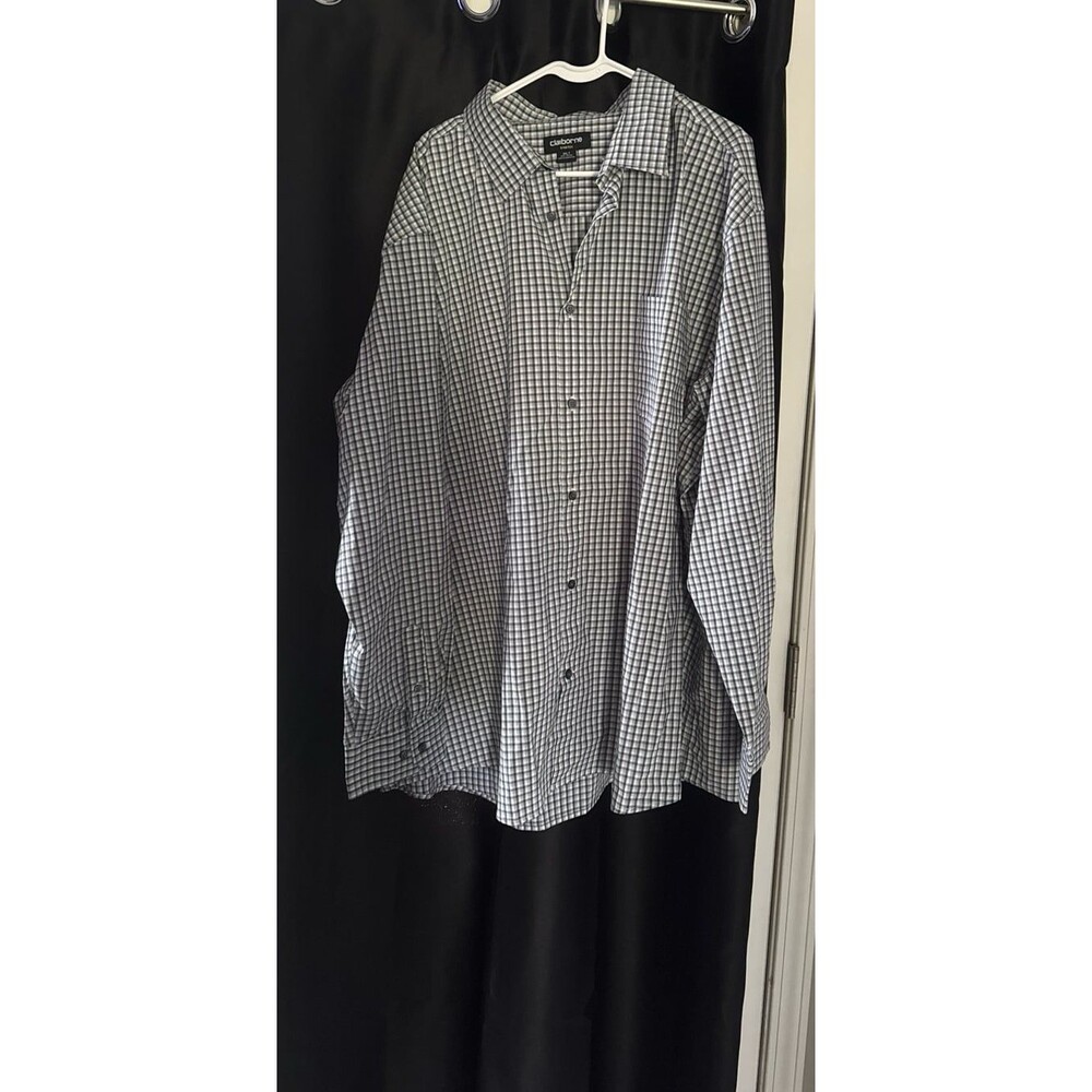 Men’s long sleeve Claiborne Stretch Long Sleeve Shirt.